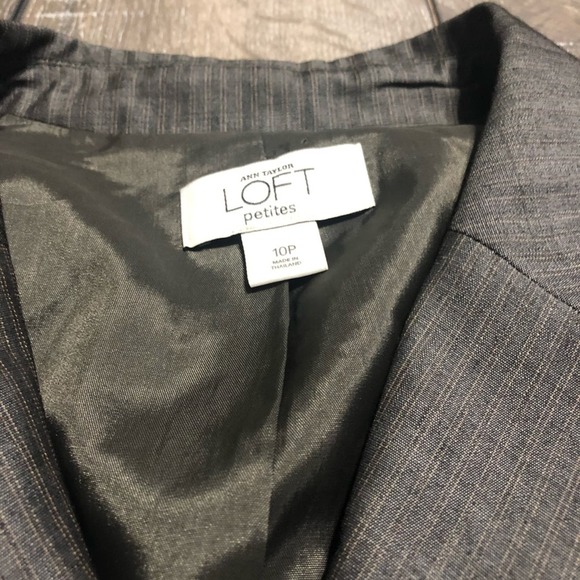 LOFT Ann Taylor Petites Striped Blazer Size 10P - Picture 4 of 5